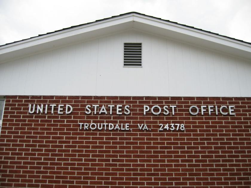 Troutdale-VA-Post-Office-24378-P2